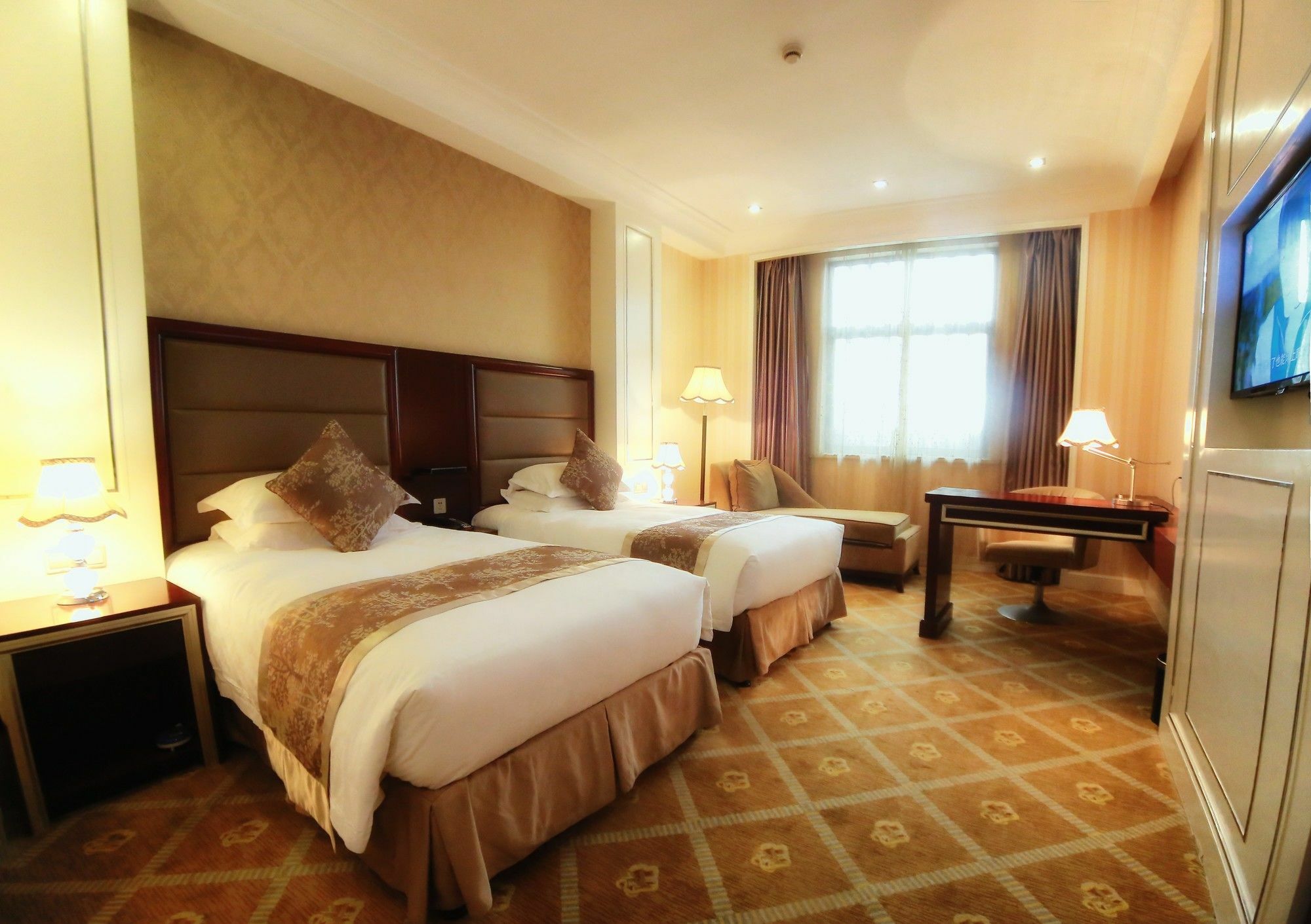 Ramada By Wyndham 3* Shanghai